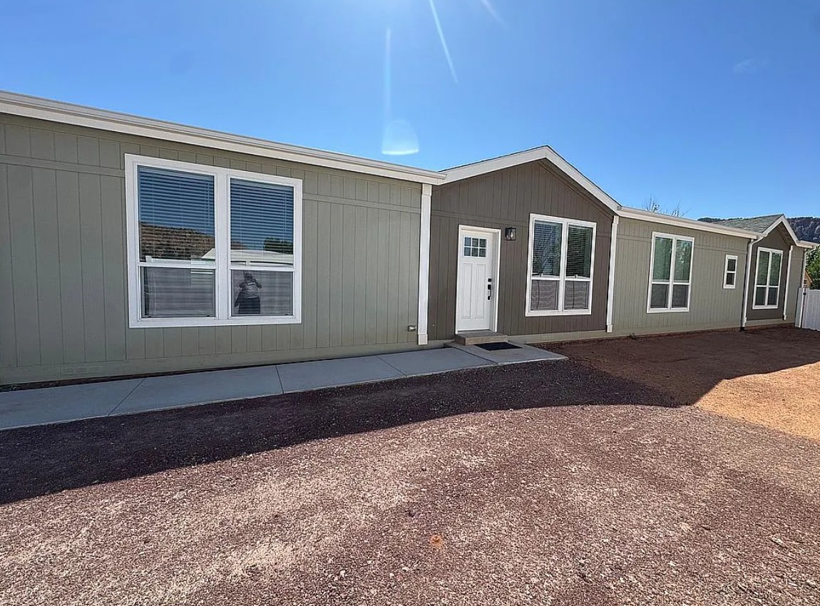 4 Bedroom House For Sale By Owner in Hildale, UT 