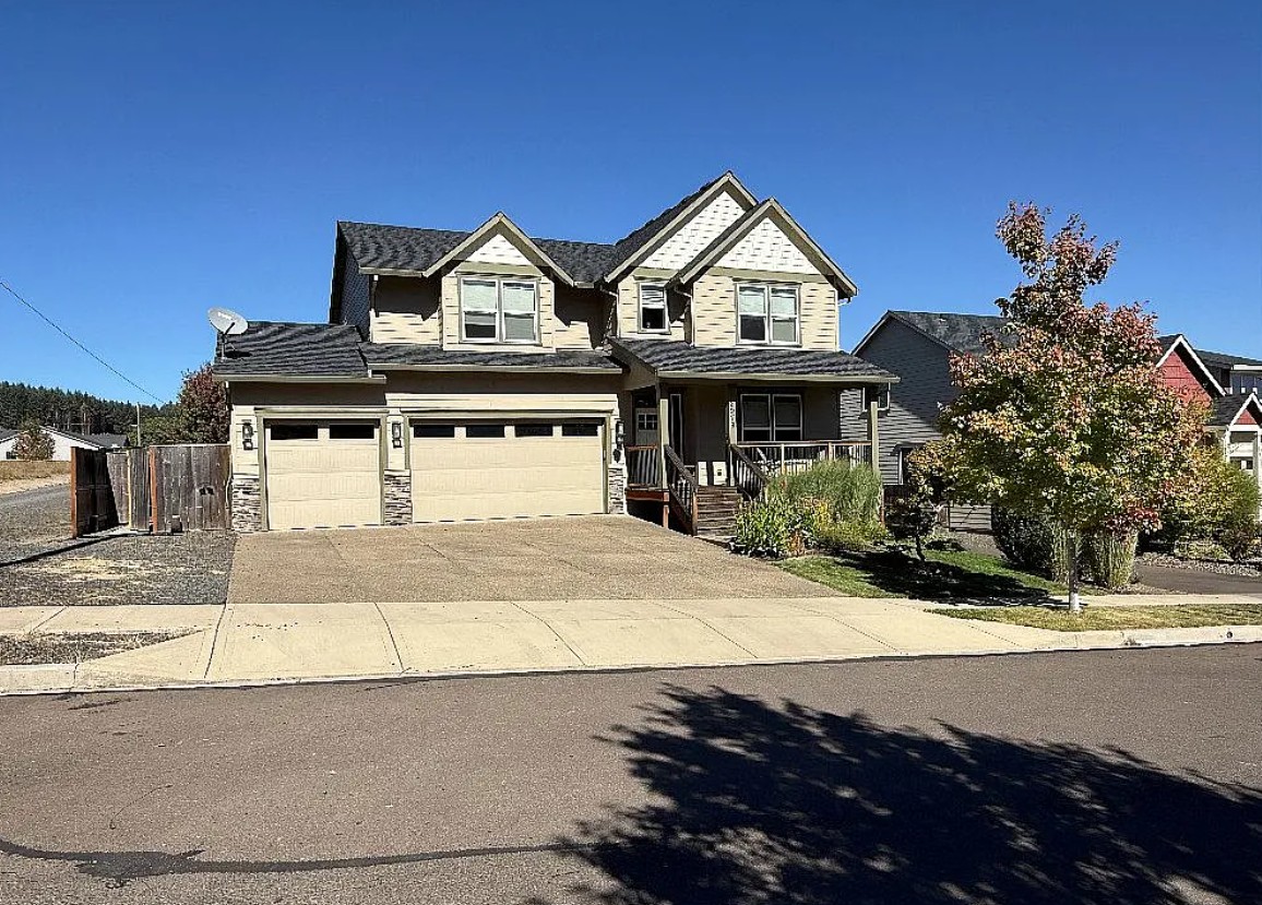 4 Bedroom House For Sale By Owner in McMinnville, OR 