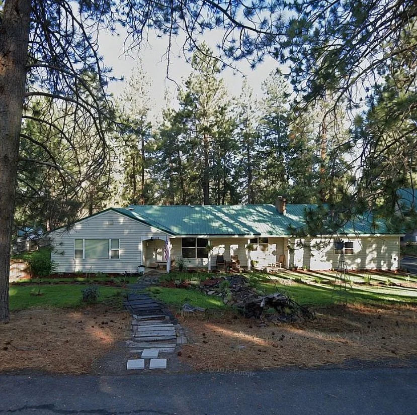 4 Bedroom House For Sale By Owner in Gilchrist, OR 