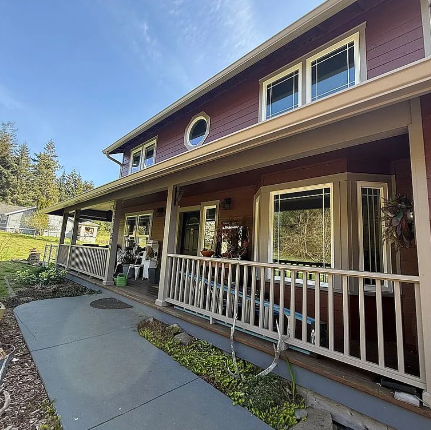 3 Bedroom House For Sale By Owner in Astoria, OR 