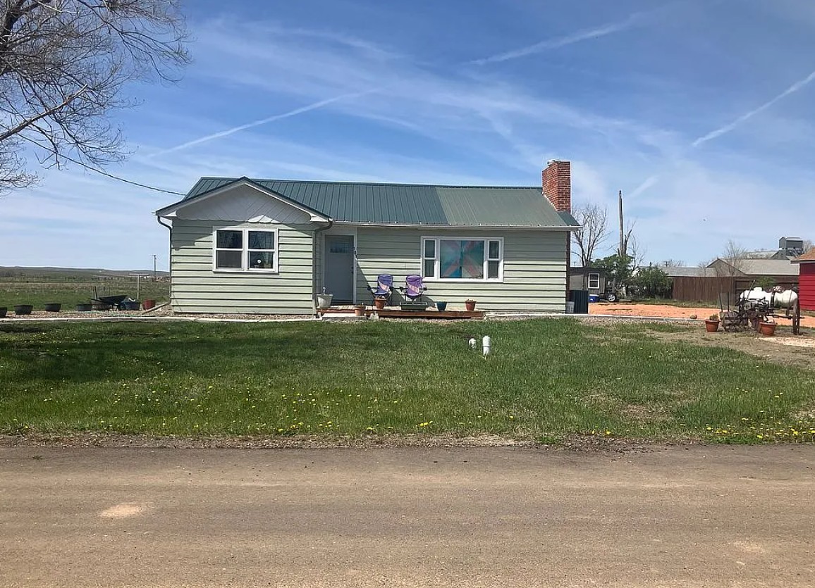 4 Bedroom House For Sale By Owner in Plevna, MT 