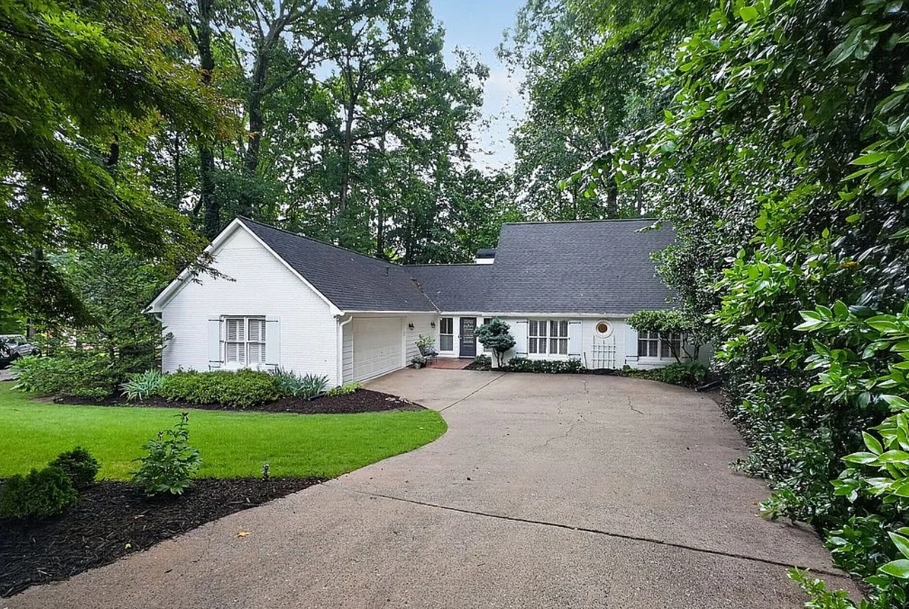4 Bedroom House For Sale By Owner in Peachtree Corners, GA 