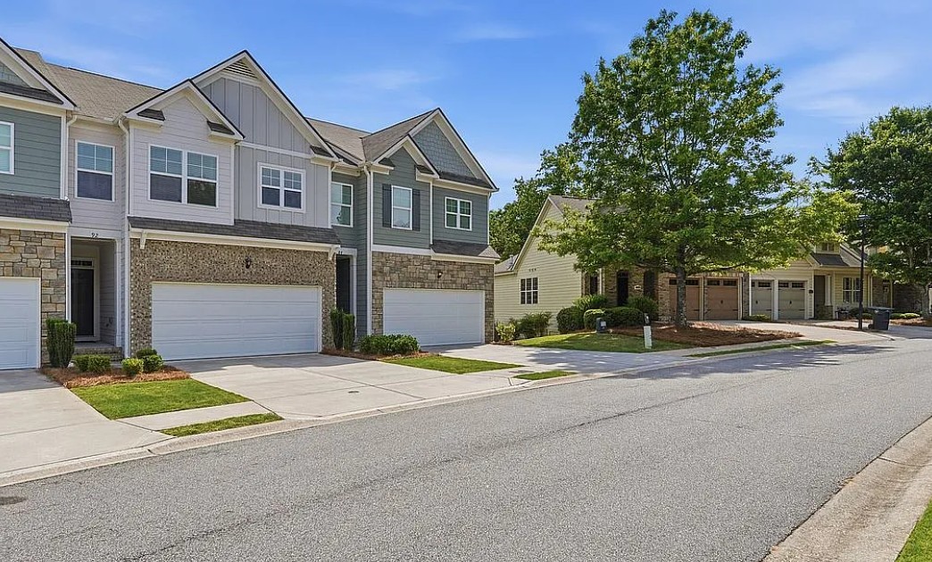 4 Bedroom Townhouse For Sale By Owner in Dahlonega, GA 