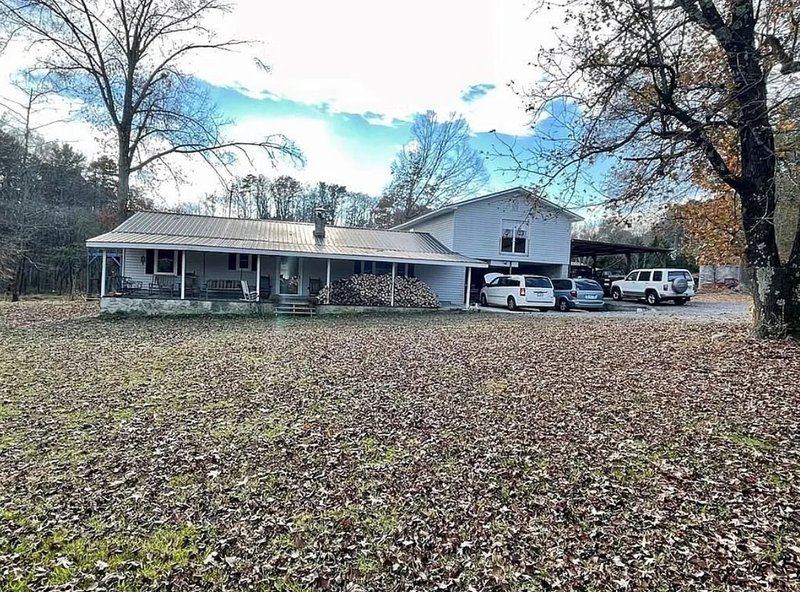 4 Bedroom House For Sale By Owner in Dalton, GA 