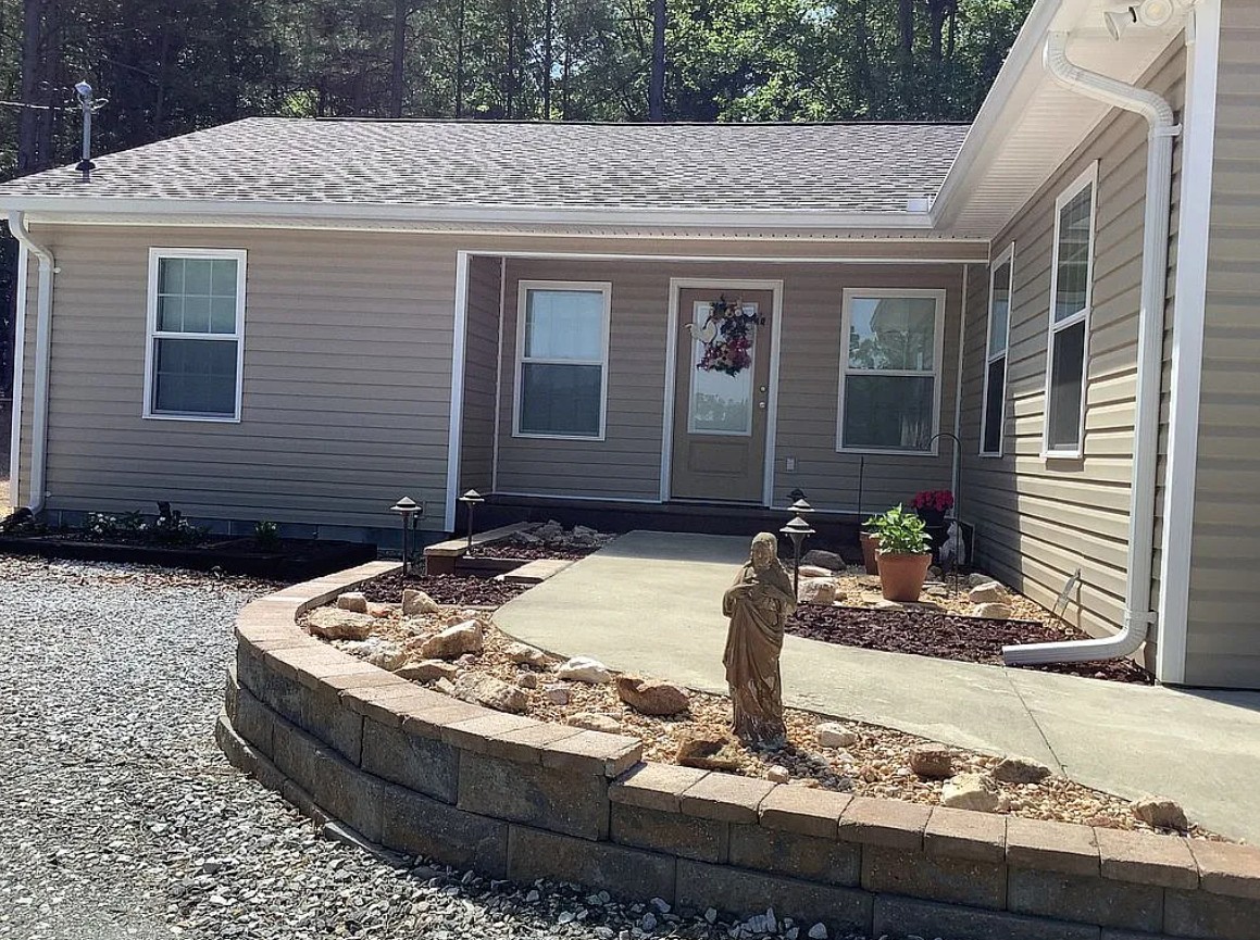 3 Bedroom House For Sale By Owner in Toccoa, GA 