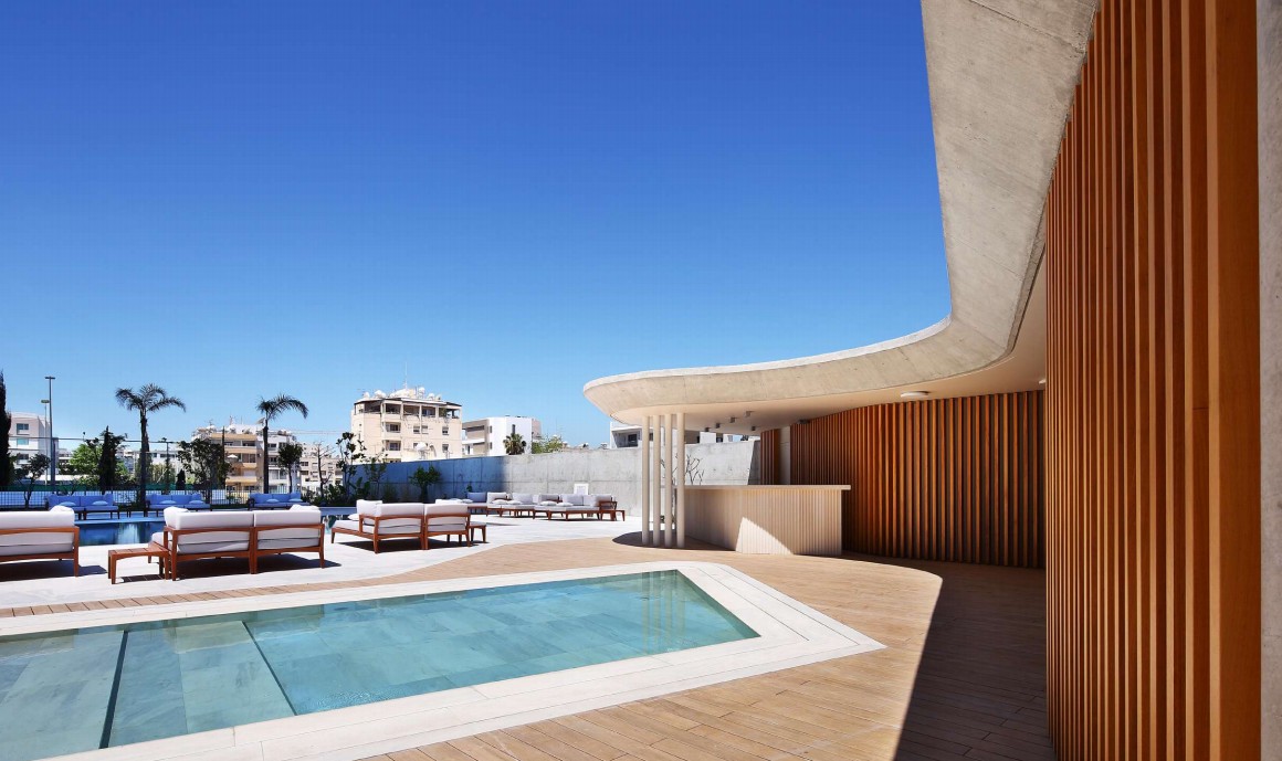 Penthouse 926 m2 Beachfront 5-Bedroom apartment, Cyprus