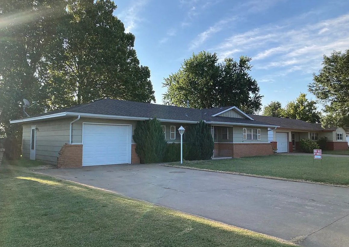 3 Bedroom House For Sale By Owner in Woodward, OK 