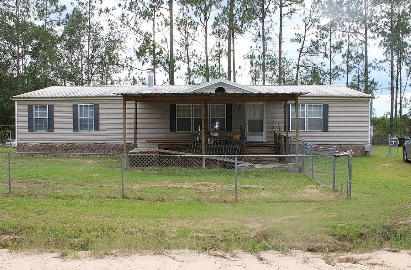 3 Bedroom Mobile Home For Sale By Owner in Hortense, GA 