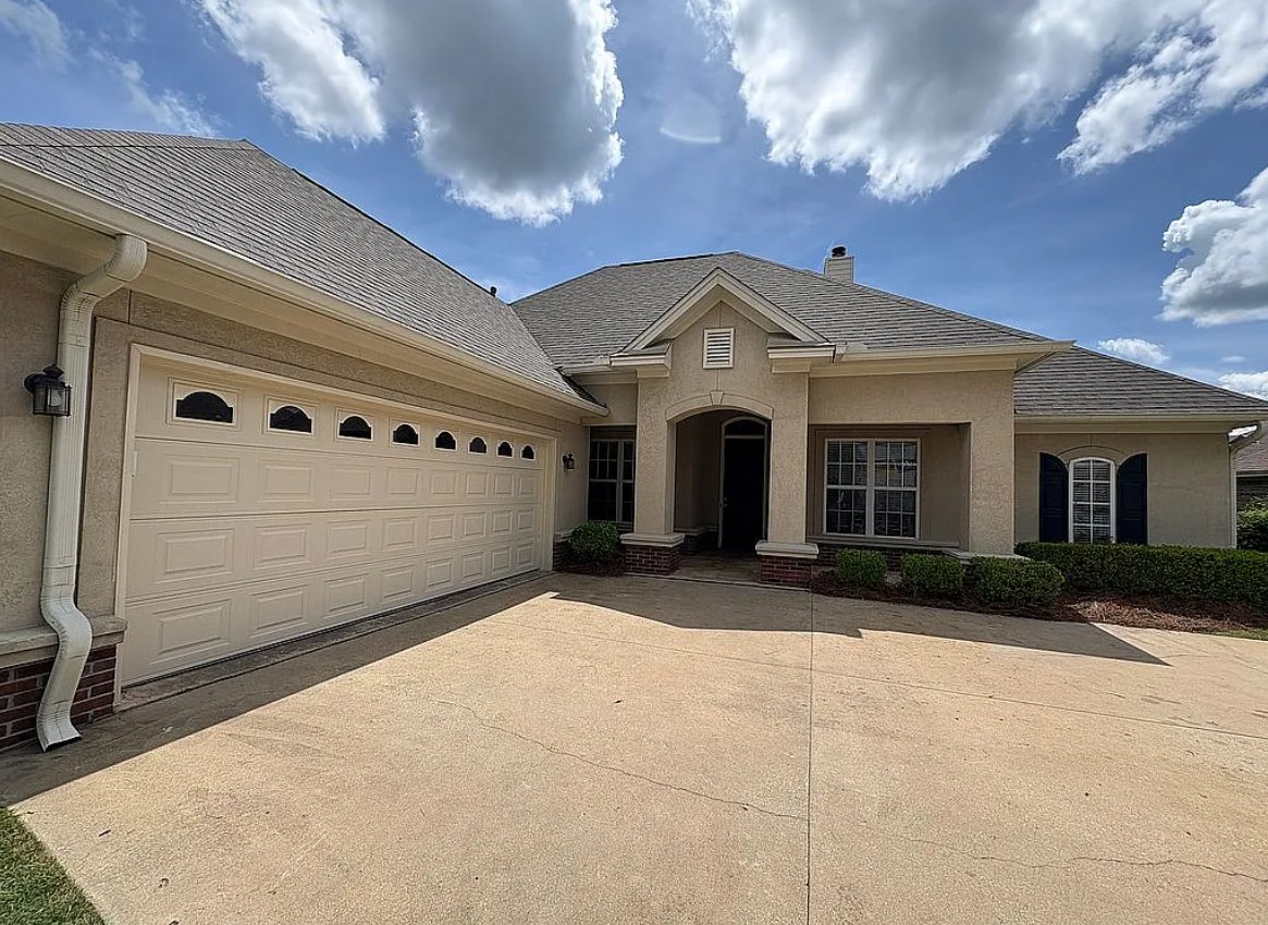4 Bedroom House For Sale By Owner in Montgomery, AL 