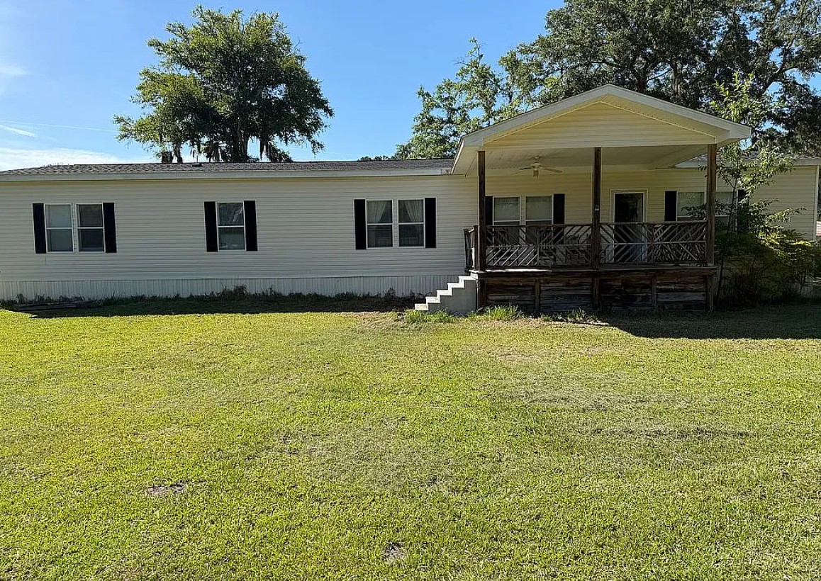 3 Bedroom House For Sale By Owner in Waverly, GA 