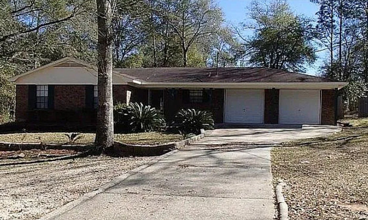 3 Bedroom House For Sale By Owner in Semmes, AL 