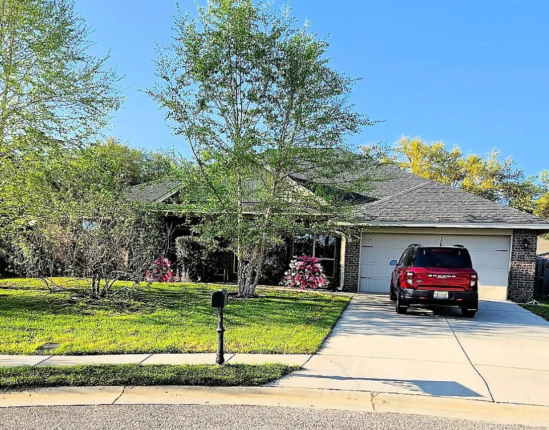 4 Bedroom House For Sale By Owner in Daphne, AL 
