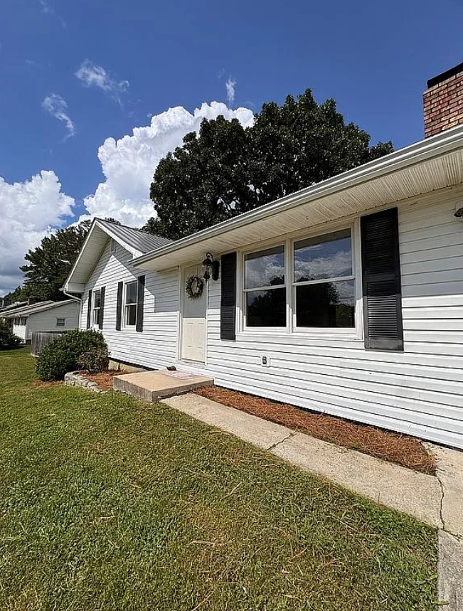 3 Bedroom House For Sale By Owner in Gainesville, GA 