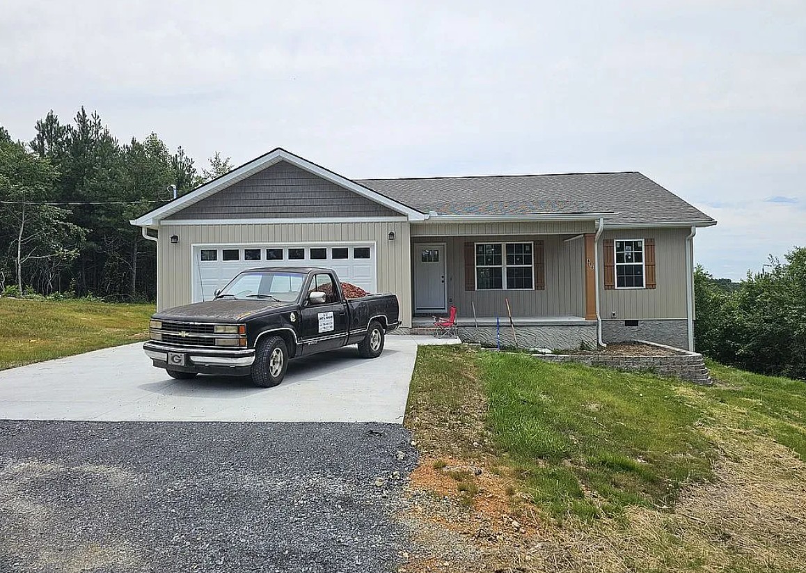 3 Bedroom House For Sale By Owner in Rocky Face, GA 