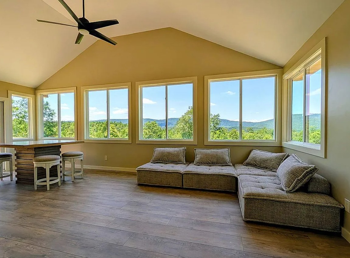Home With Mountain Views For Sale By Owner  Rising Fawn, GA 