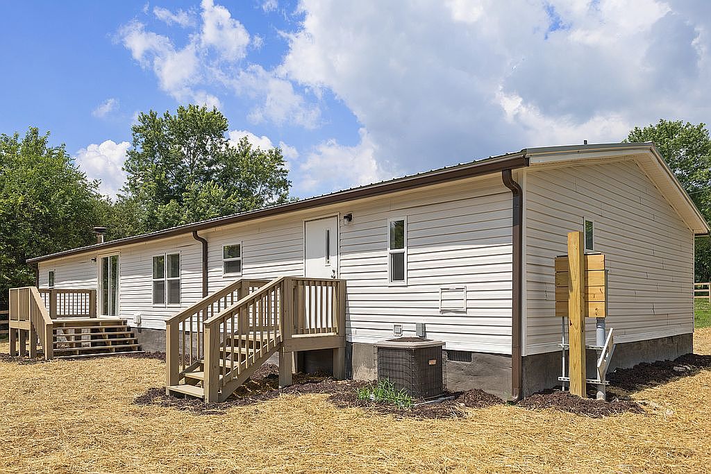 5 Bedroom House For Sale By Owner in Resaca, GA 