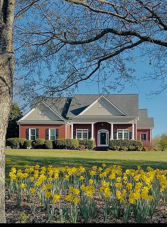 3 Bedroom House For Sale By Owner in Colbert, GA 