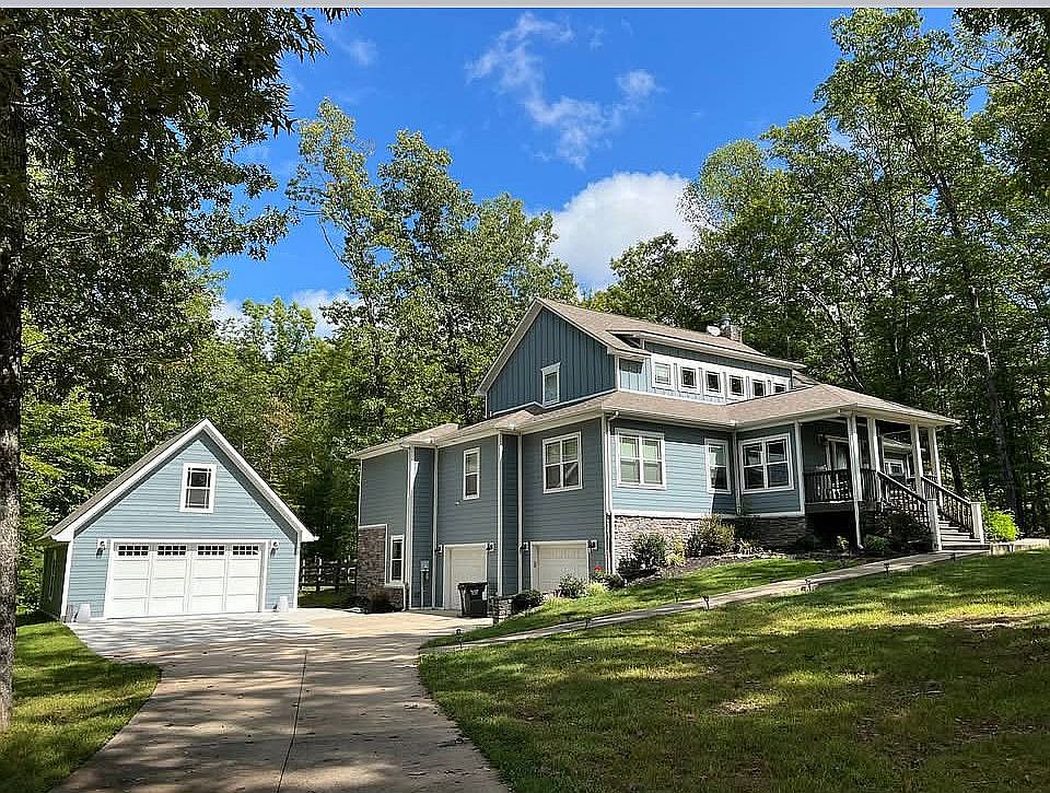4 Bedroom House For Sale By Owner in Oneida, TN 