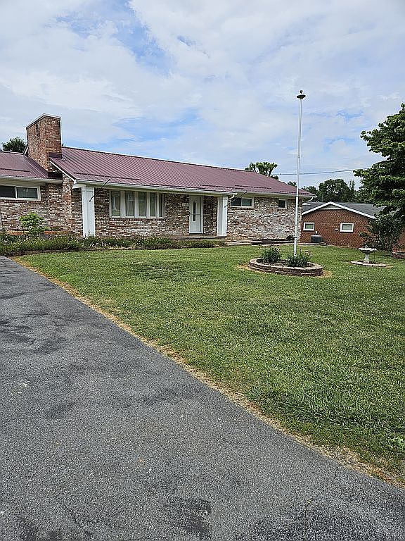 3 Bedroom House For Sale By Owner in Church Hill, TN 