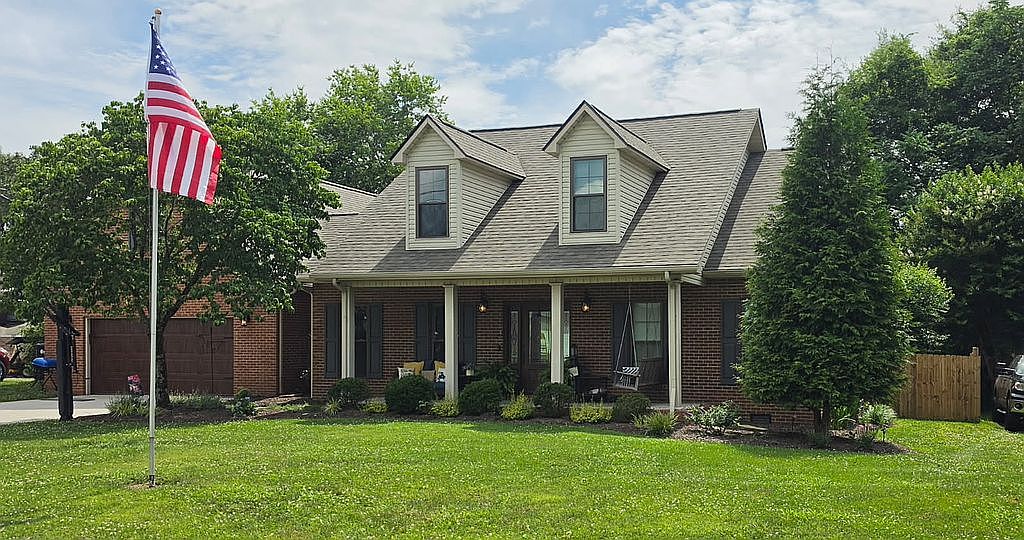 4 Bedroom House For Sale By Owner in Clinton, TN 
