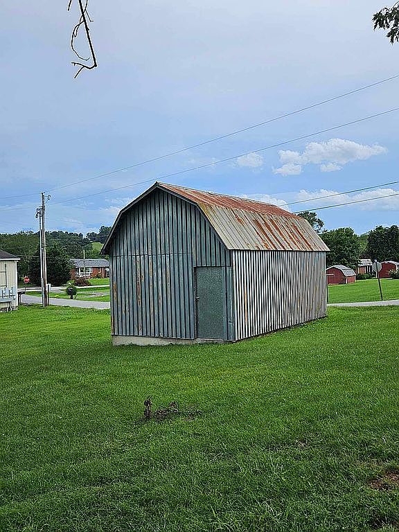 3 Bedroom House For Sale By Owner in Lynchburg, TN 