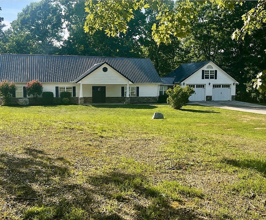 5 Bedroom House For Sale By Owner in Whitwell, TN 