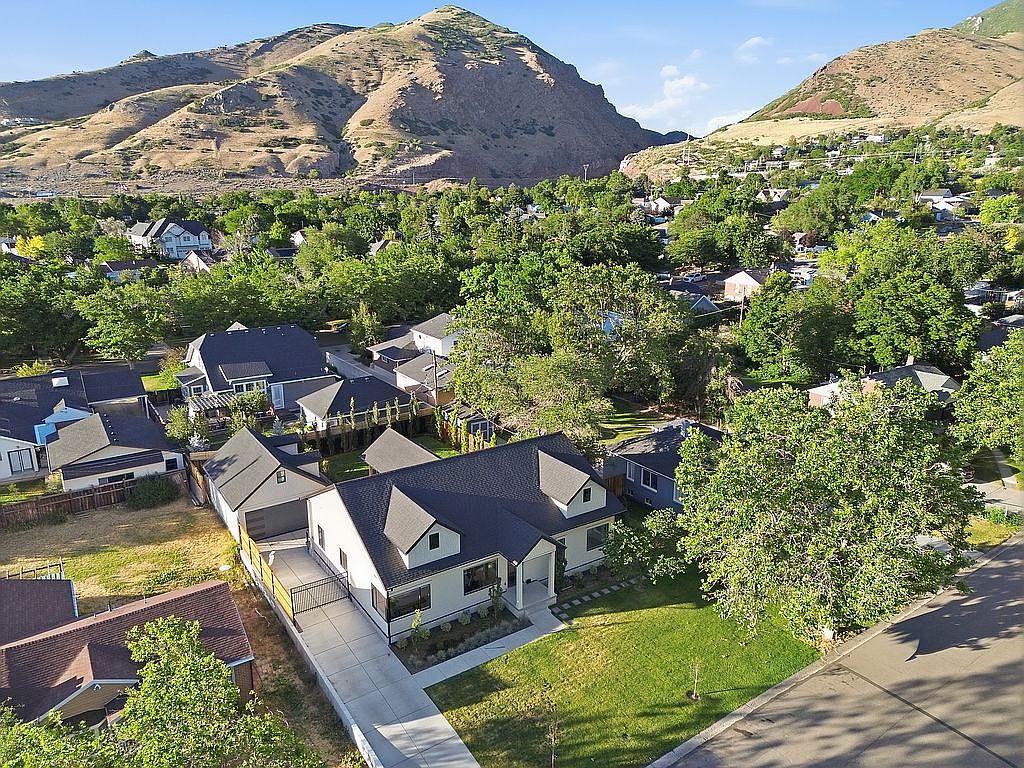 Canyon Rim House For Sale By Owner in Millcreek, UT 