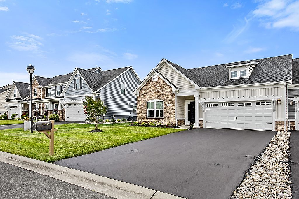 3 Bedroom Townhouse For Sale By Owner in Selbyville, DE 