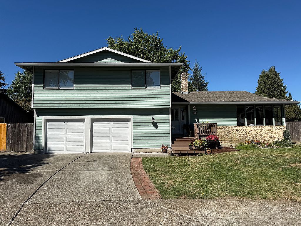 4 Bedroom House For Sale By Owner in Aloha, OR 