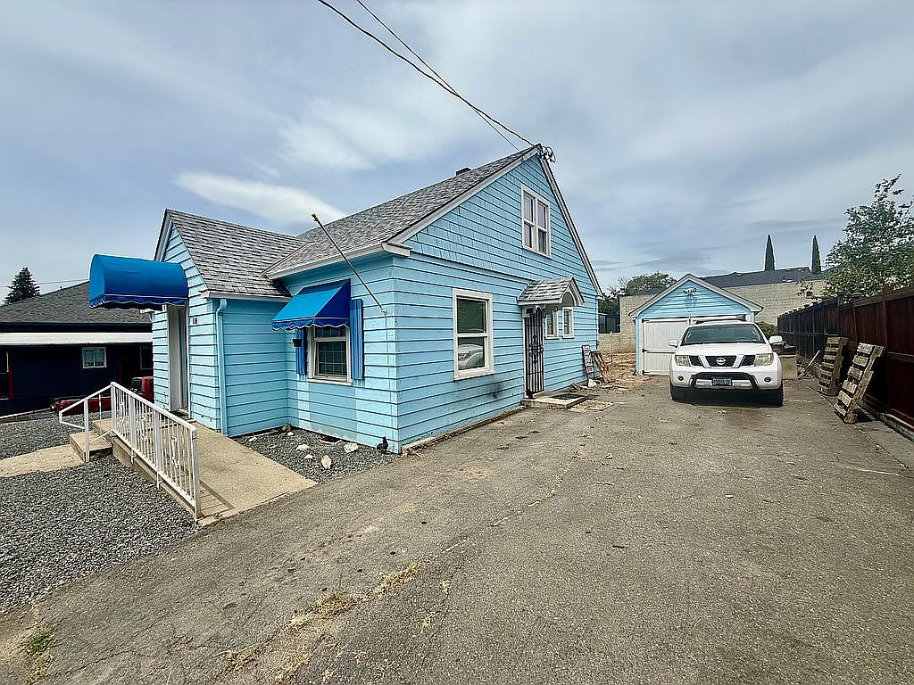 3 Bedroom House For Sale By Owner in Grants Pass, OR 