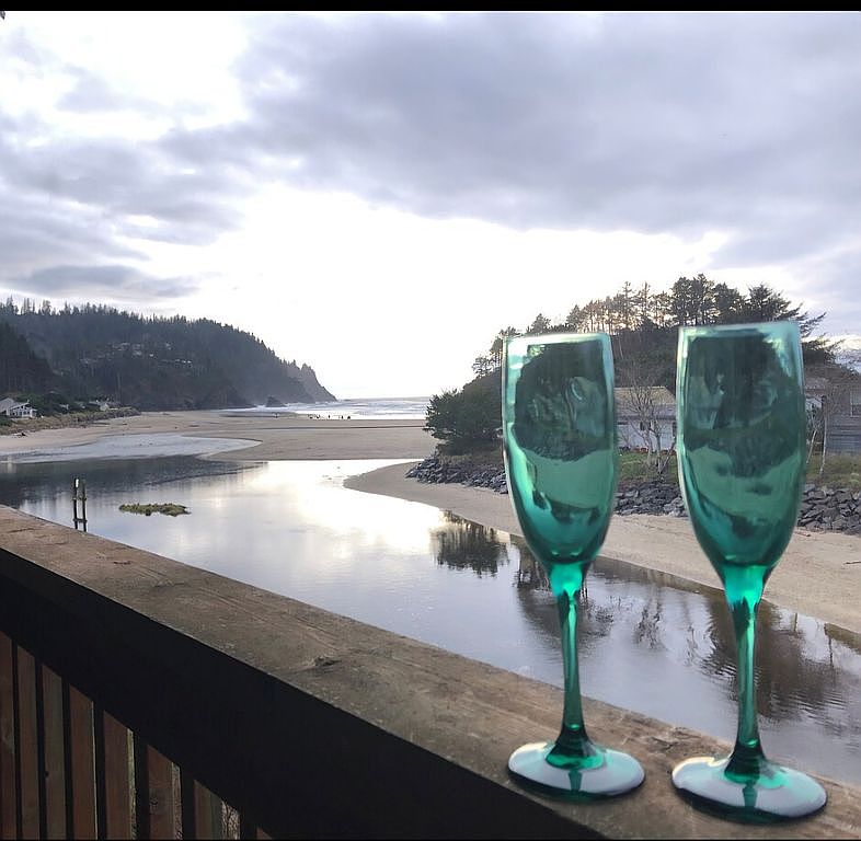 1 Bedroom House For Sale By Owner in Neskowin, OR 