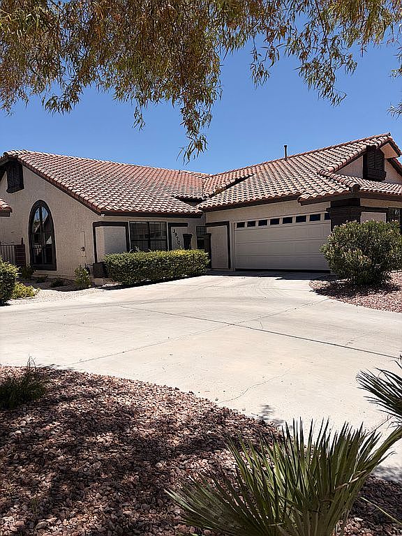 3 Bedroom Townhouse For Sale By Owner in Las Vegas, NV 