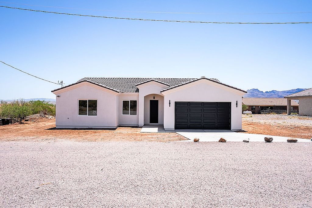 3 Bedroom House For Sale By Owner in Rio Rico, AZ 
