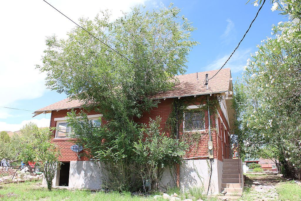 3 Bedroom House For Sale By Owner in Bisbee, AZ 