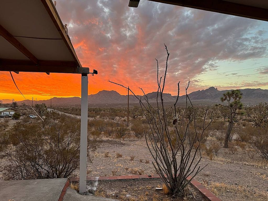 2 Bedroom House For Sale By Owner in Dolan Springs, AZ 