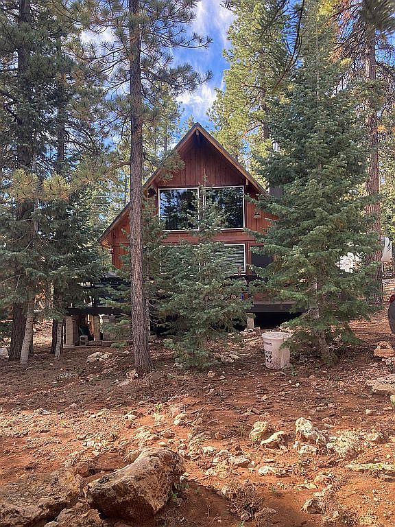 Wood Cabin For Sale By Owner Duck Creek Village Kanab, UT 