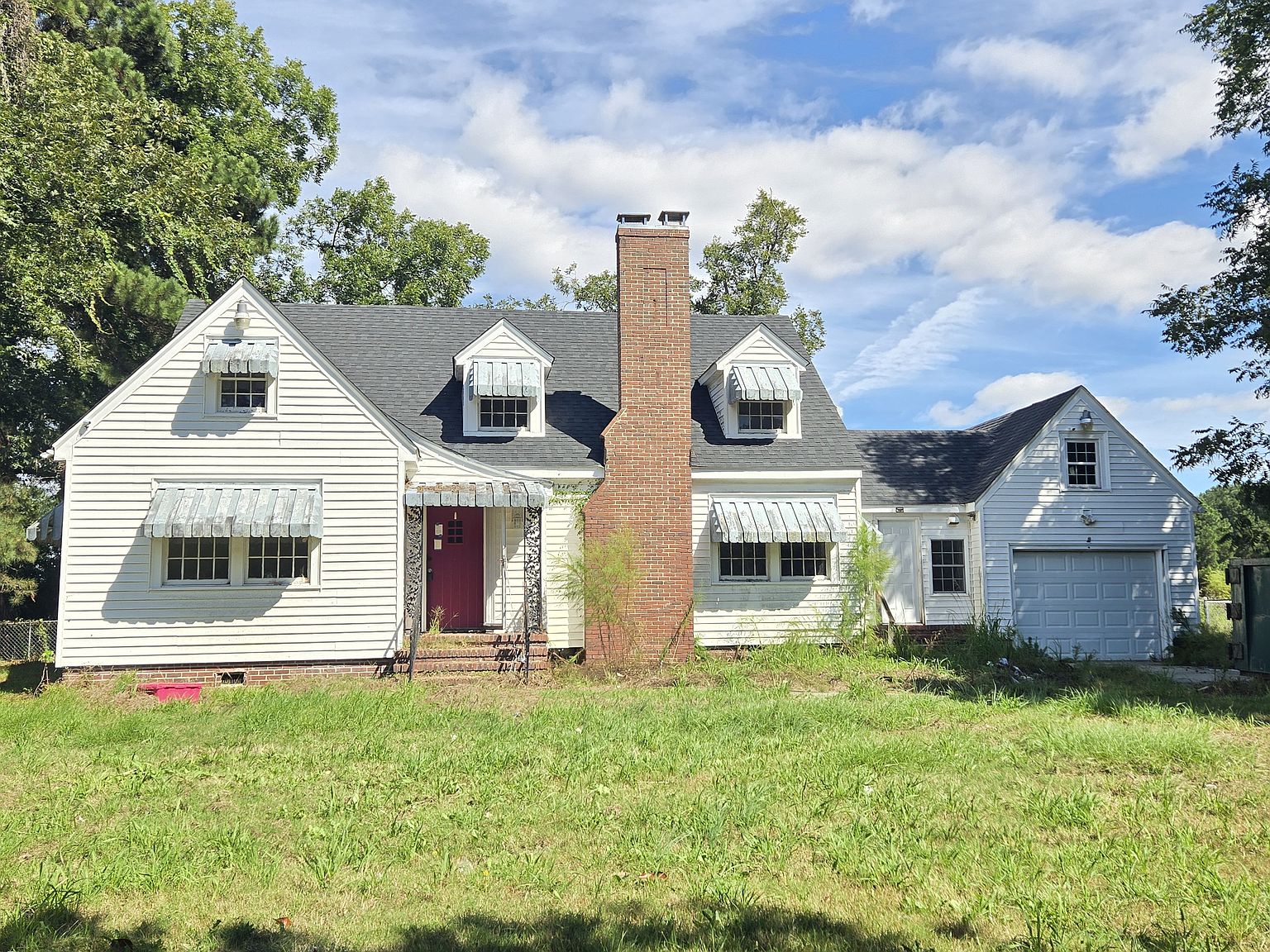 5 Bedroom House For Sale By Owner in Hertford, NC 