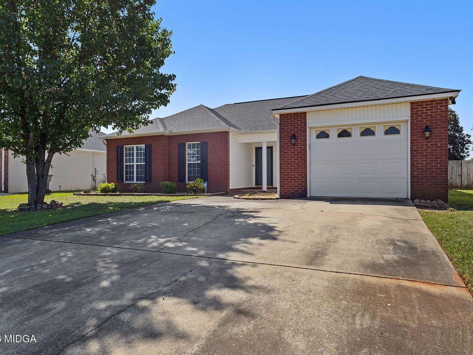 3 Bedroom House For Sale By Owner in Warner Robins, GA 
