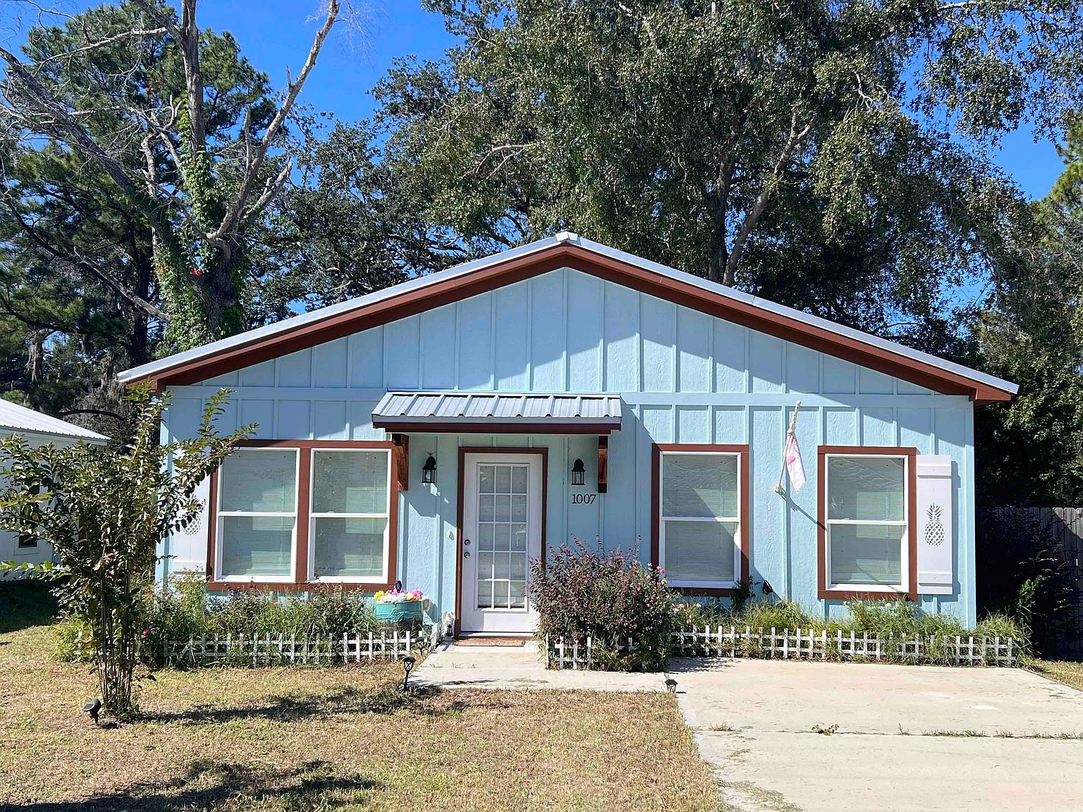 3 Bedroom House For Sale By Owner in Darien, GA 